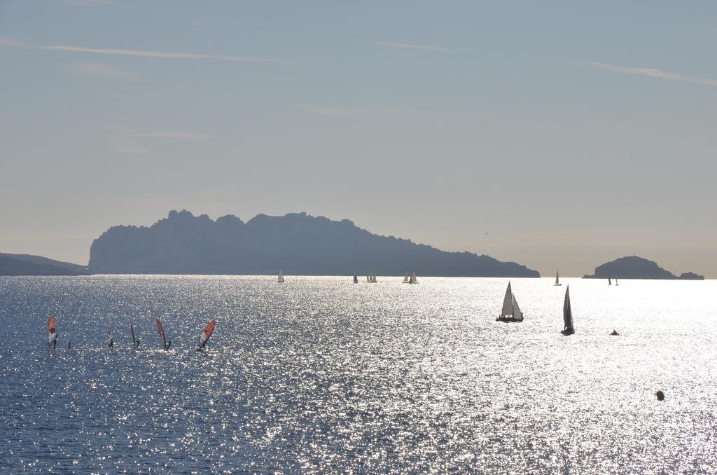Le Grand Canal Martigues Bagian luar foto